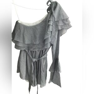 C/MEO COLLECTIVE Women's Stripe One Shoulder Ruffle Playsuit. Size M